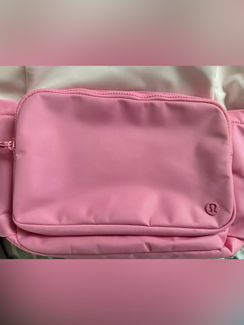 Lululemon Everywhere Backpack 22L Candy Cloud/Pink - Picture 5 of 7